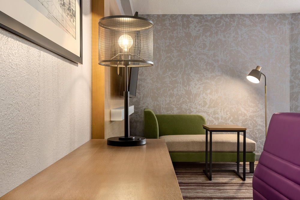 Suite, 1 Bedroom photo 3