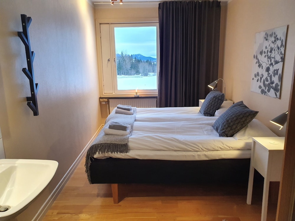 Double or Twin Room, Shared Bathroom photo 1