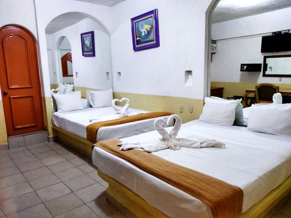 Standard Double Room, 2 Double Beds