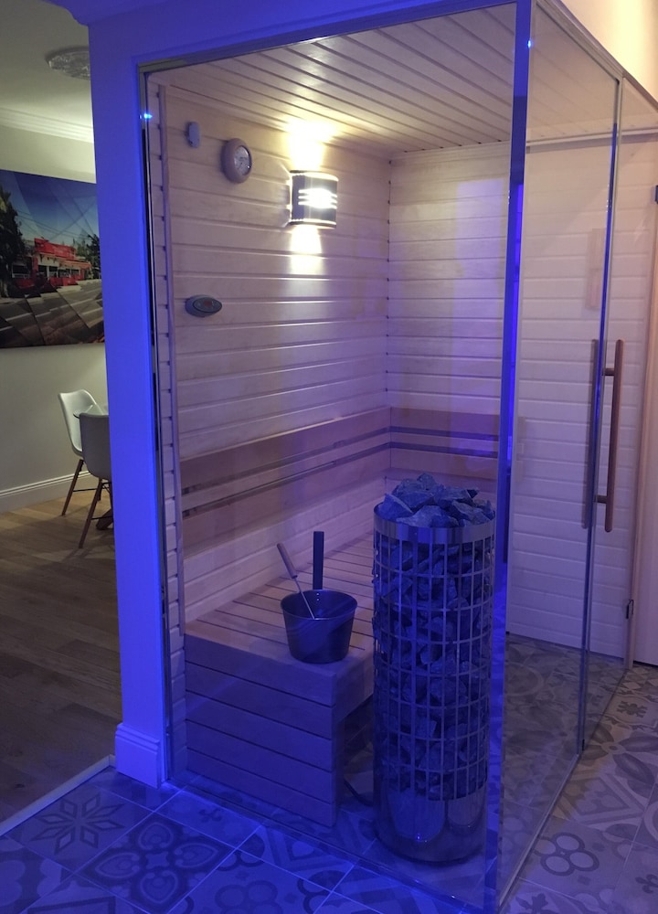 Superior Apartment, 1 Bedroom, Jetted Tub photo 3