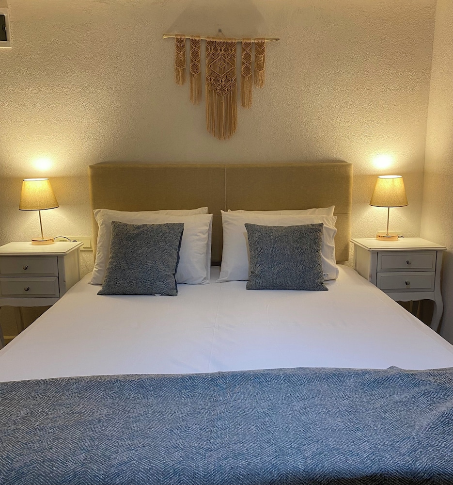 Standard Double or Twin Room photo 1