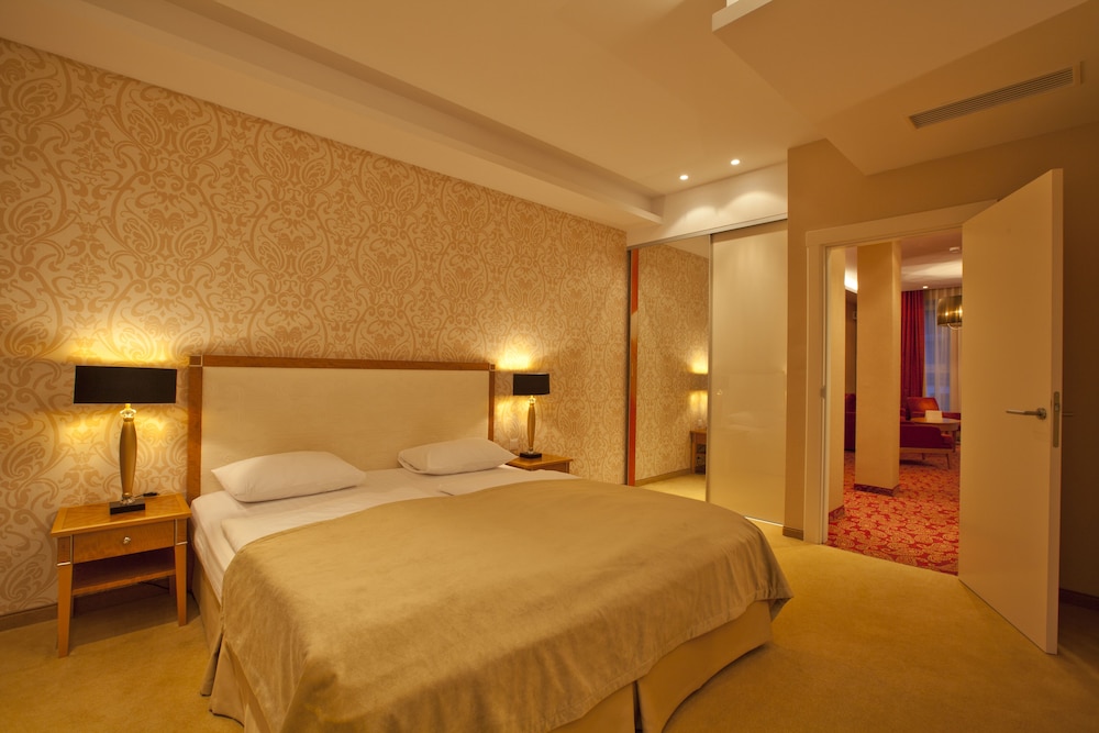 Luxury Suite (single use) photo 3
