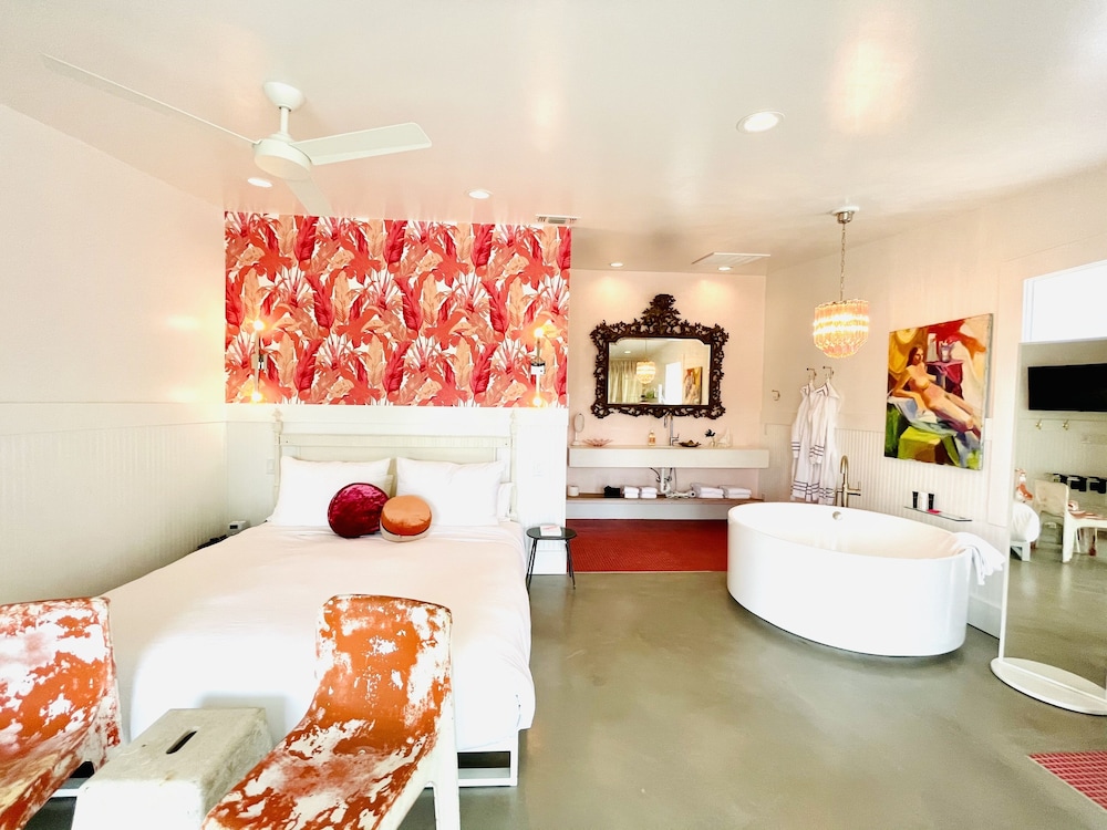 Basic Room photo 1