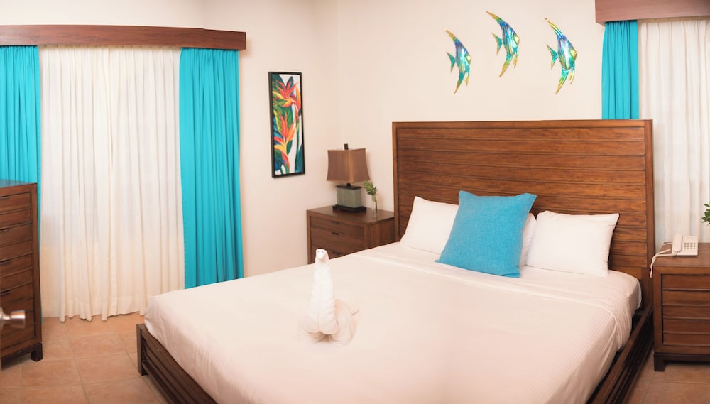 One Bedroom Beach Front Villa 2nd Floor