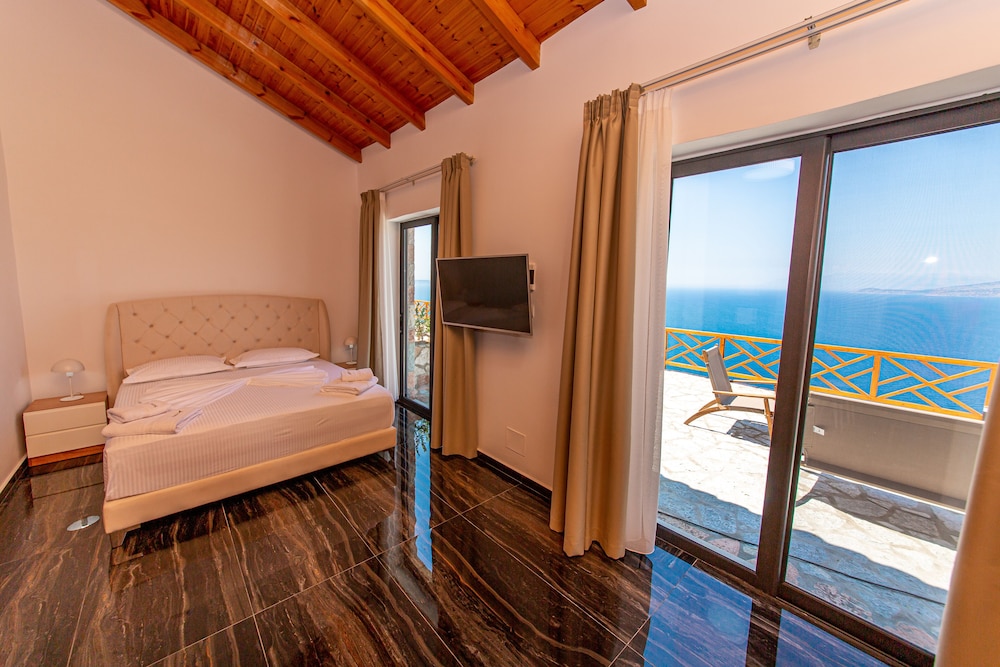 Junior Suite, Terrace, Sea View photo 2
