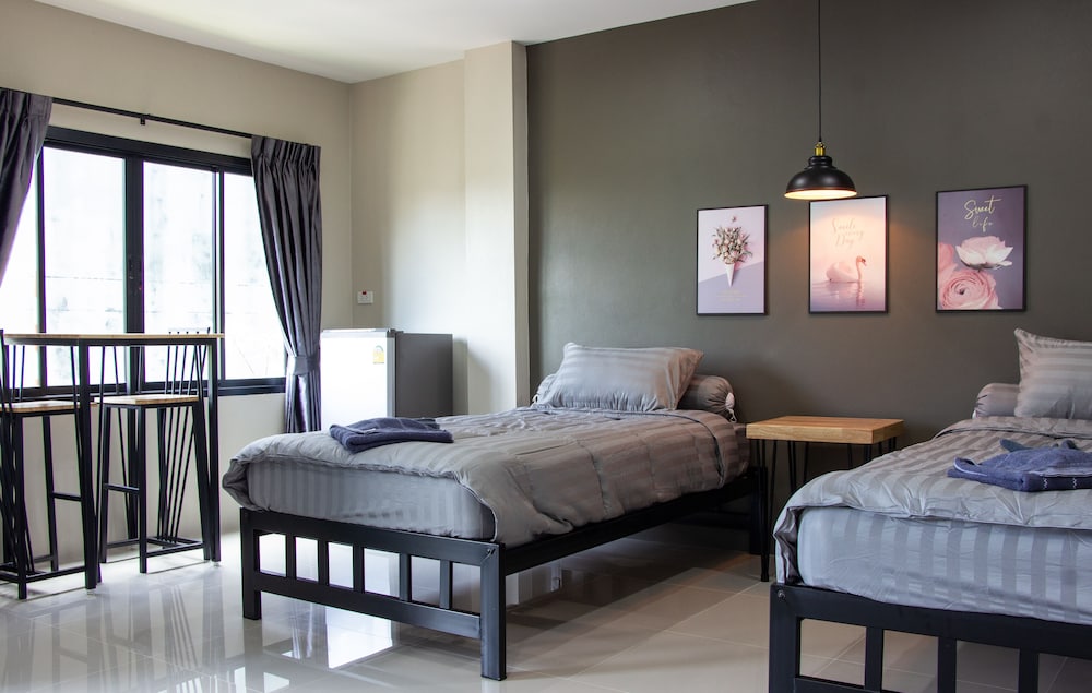 Premier Twin Room
