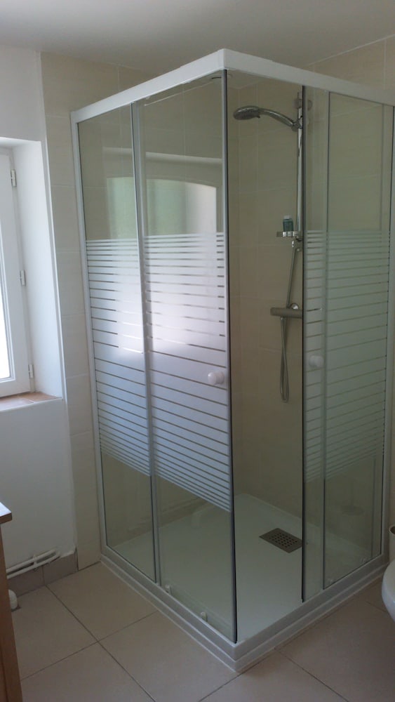 Romantic Double Room, Ensuite, Courtyard View (Lucie) - Photo 3
