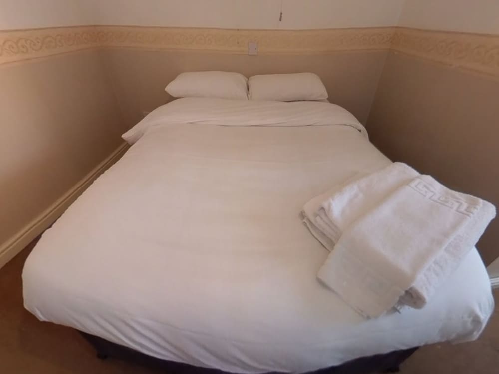 Standard Double Room, Private Bathroom (812) photo 1