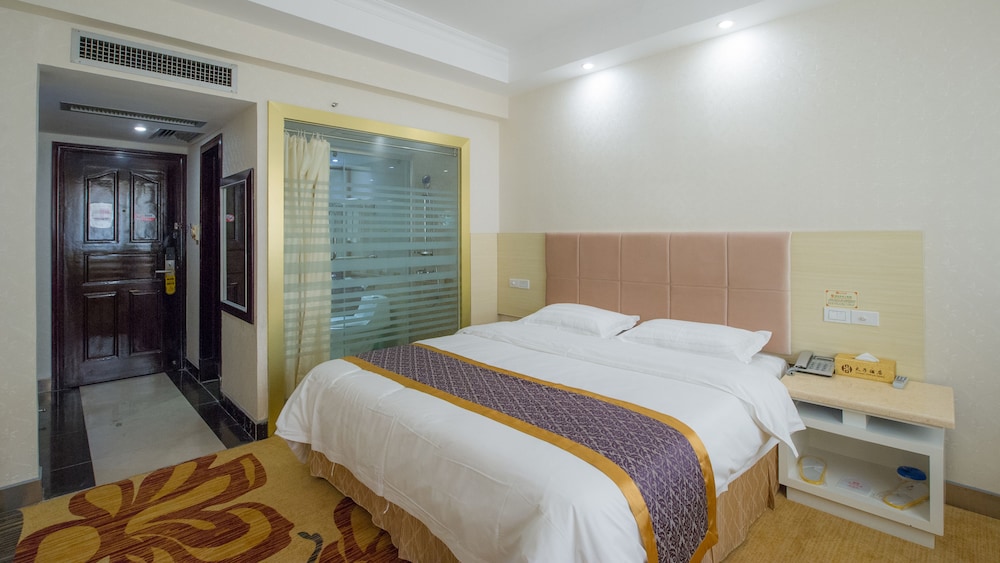 Deluxe Double Room photo 3