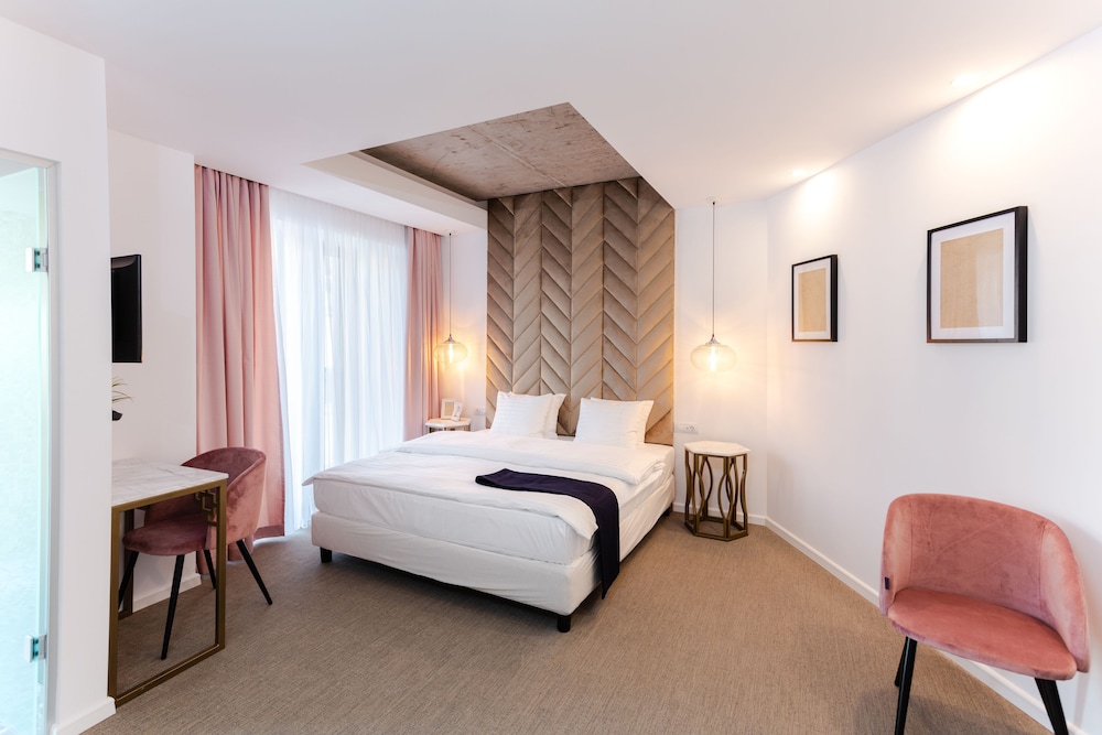 Deluxe Double Room, Balcony photo 1