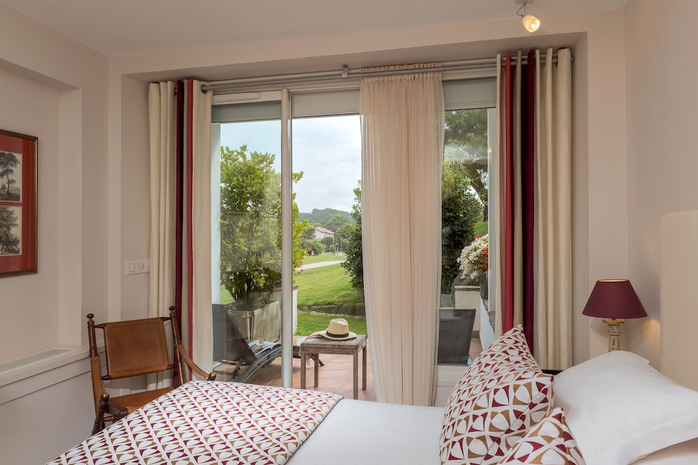 Traditional Double or Twin Room photo 1