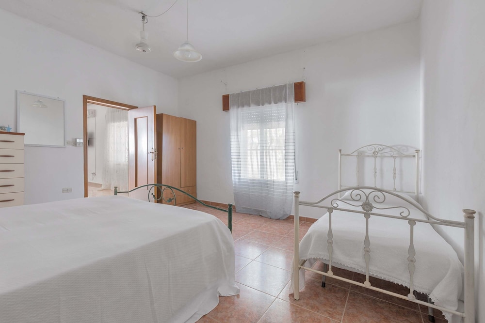 Basic Villa