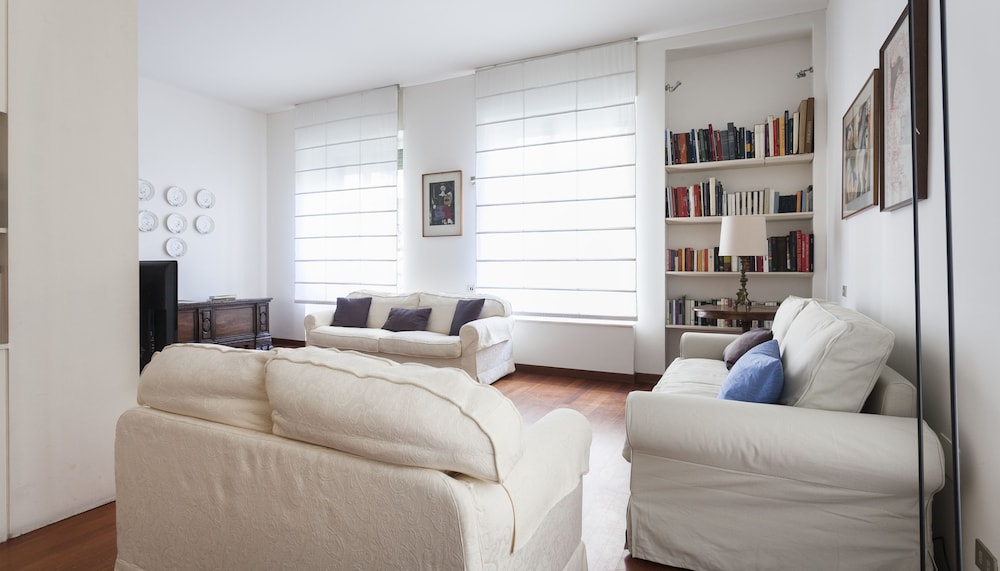 Apartment (2 Bedrooms)