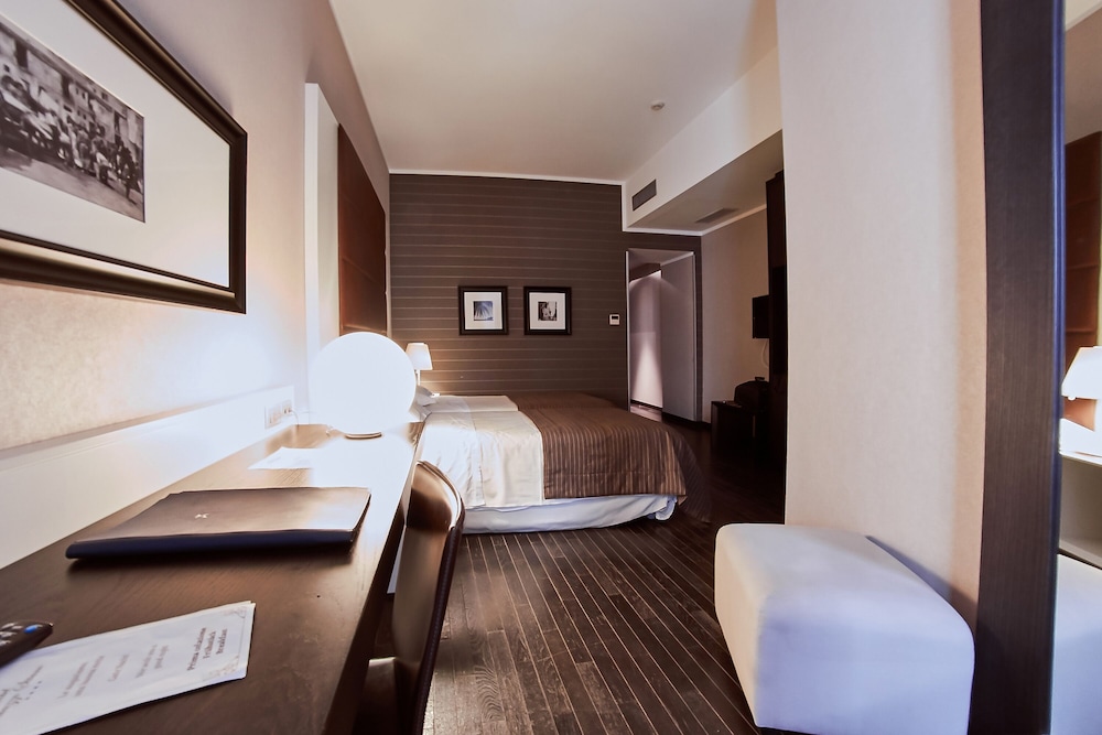 Junior Suite - Photo 1