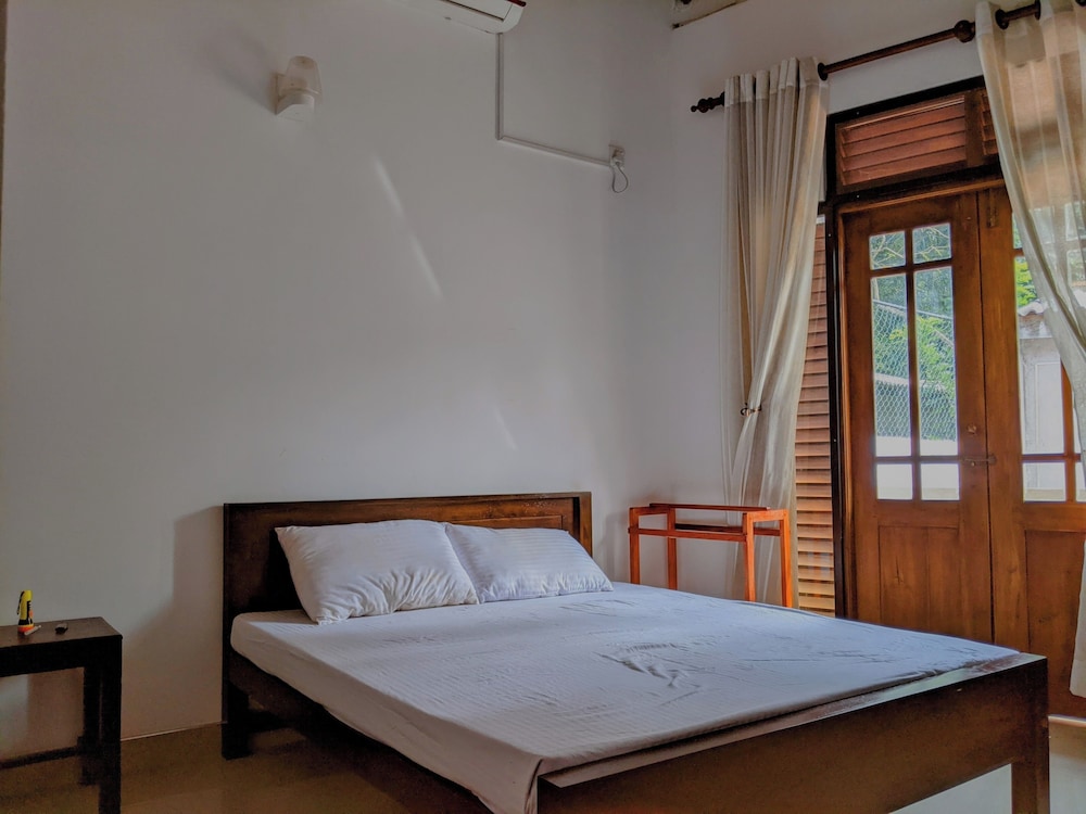 Standard Room photo 2