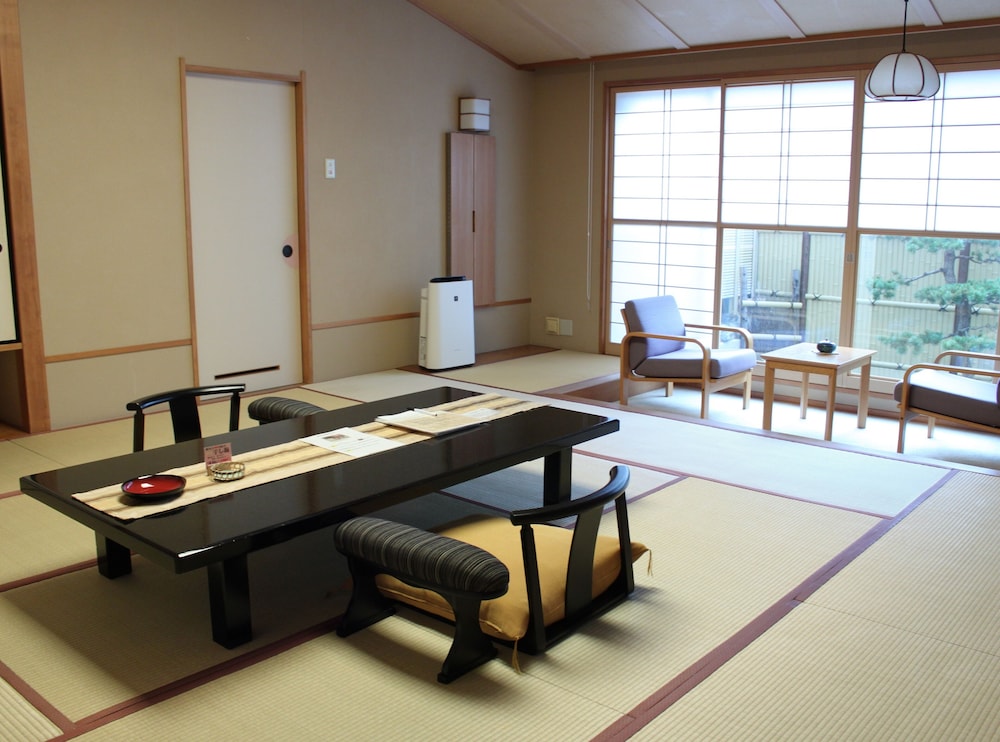 Traditonal Room with Open-Air Bath
