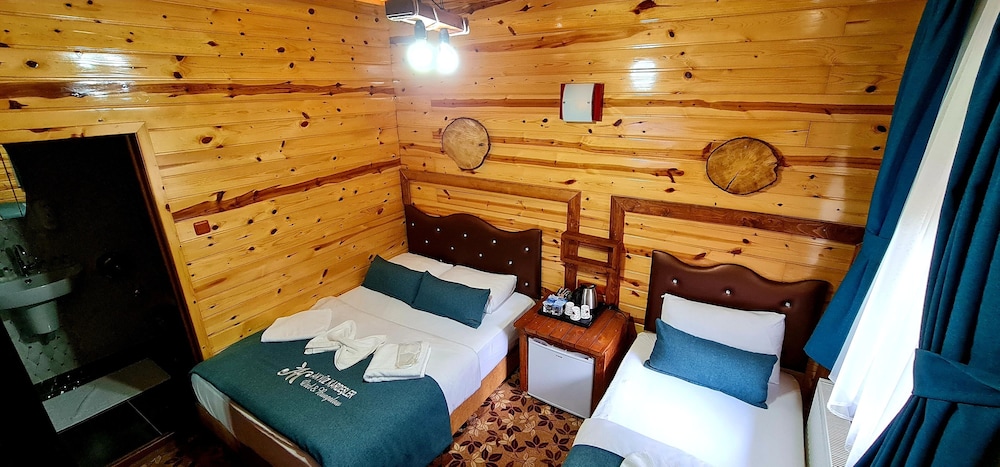 Bungalow (3 People) photo 2