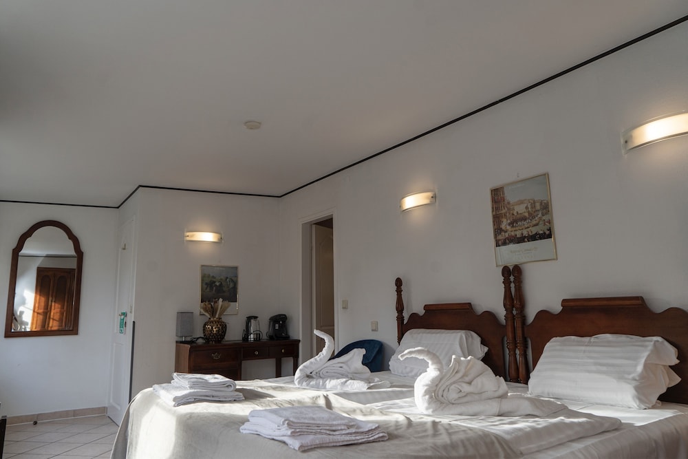 Double Room, Private Bathroom photo 3