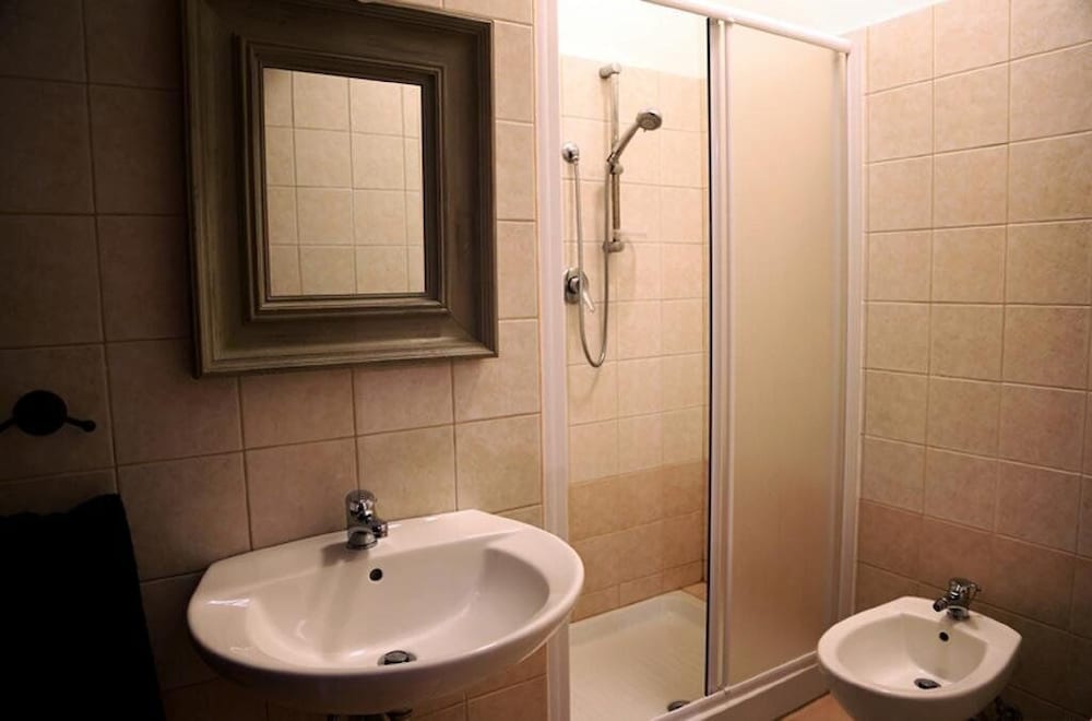 City Double Room Single Use photo 3