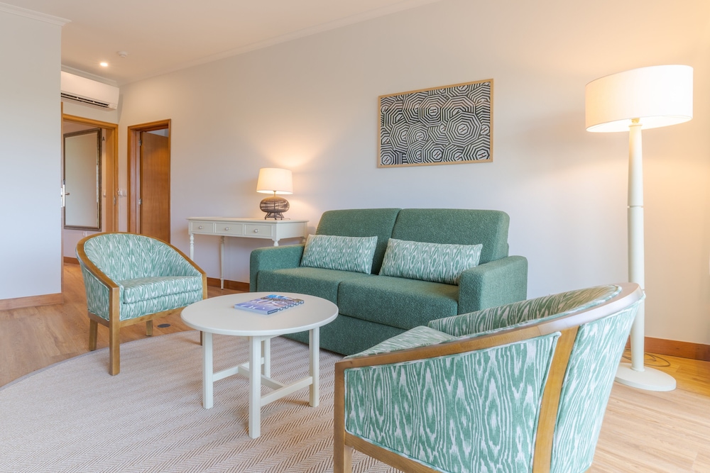 Suite, Sea View - Photo 3