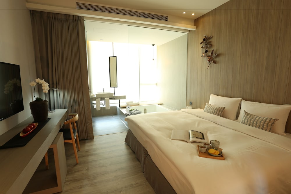 Executive Double Room, Hot Tub