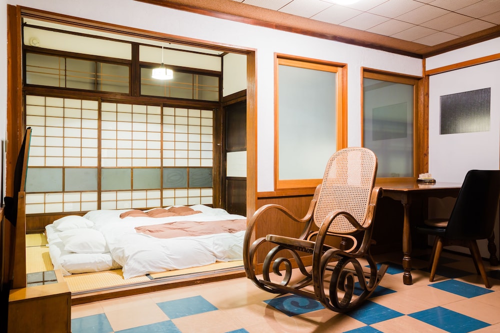 Private Room, Shared Bathroom (Available from 2 Guests) photo 1
