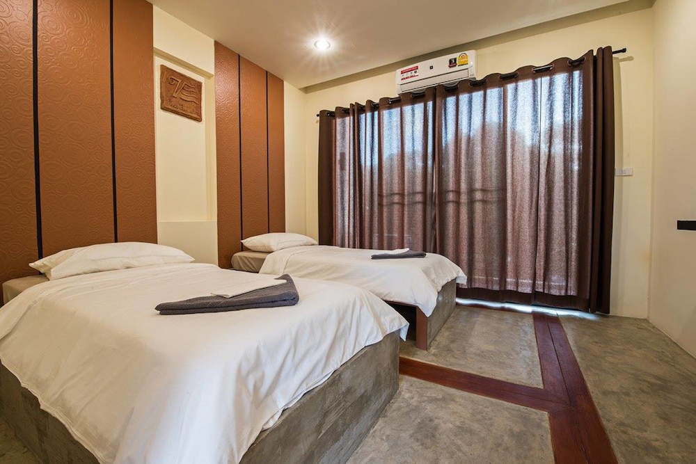 Standard Twin Room photo 2