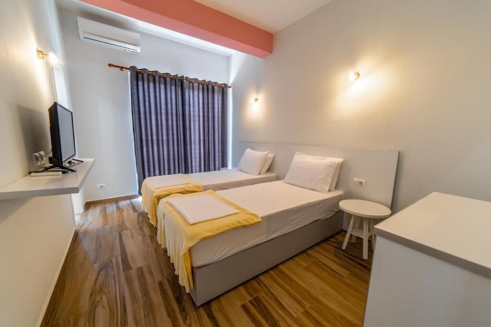 Twin Room, Balcony