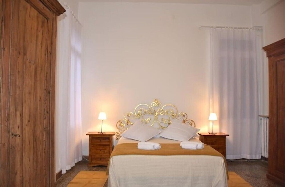 Comfort Apartment photo 1