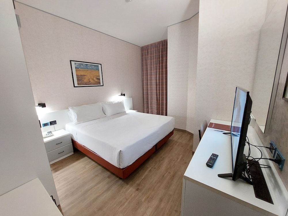 Economy Double Room Single Use photo 1