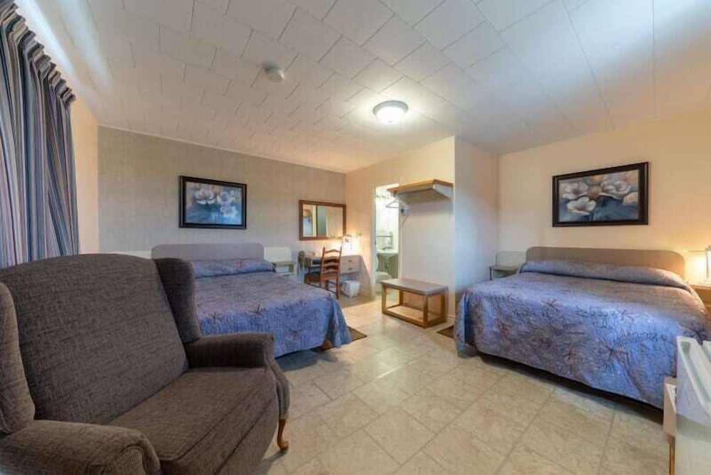 Room, 2 Double Beds
