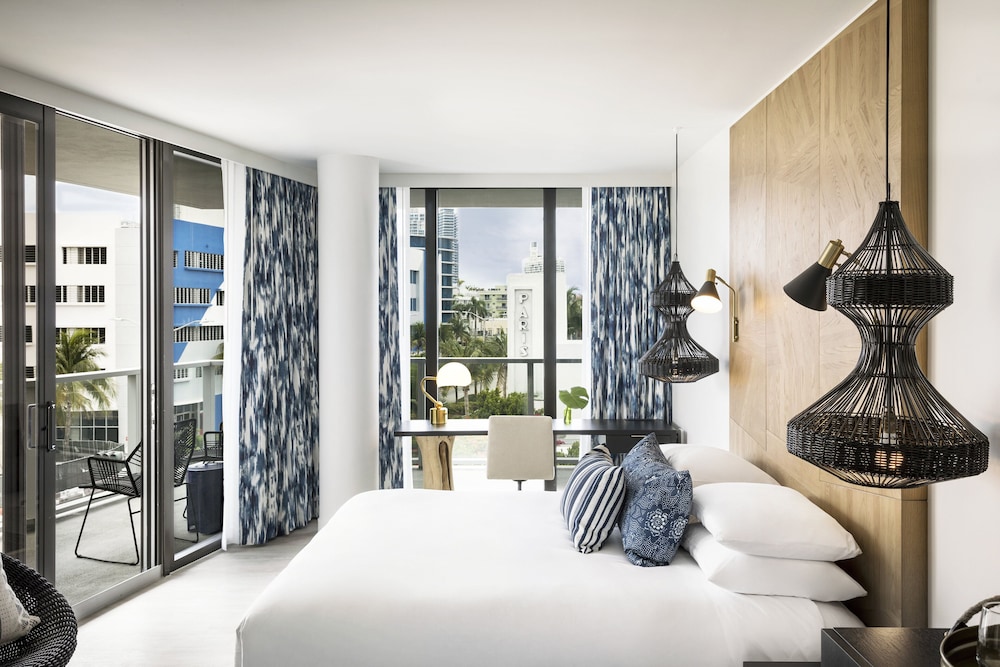 Studio Suite, 1 King Bed (Spa)