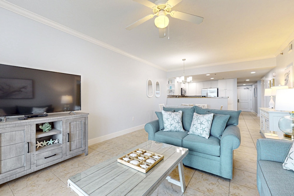 Condo, 3 Bedrooms