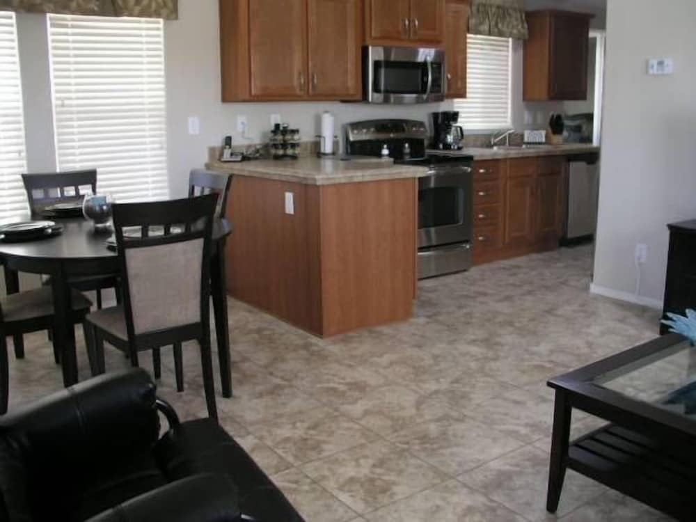 Cottage, 2 Bedrooms photo 2