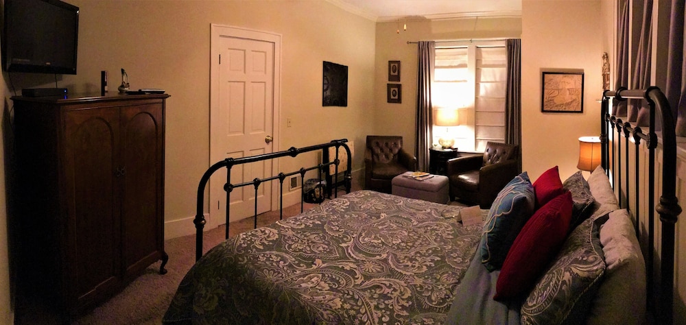 Deluxe Double Room, 1 Bedroom, Non Smoking photo 2
