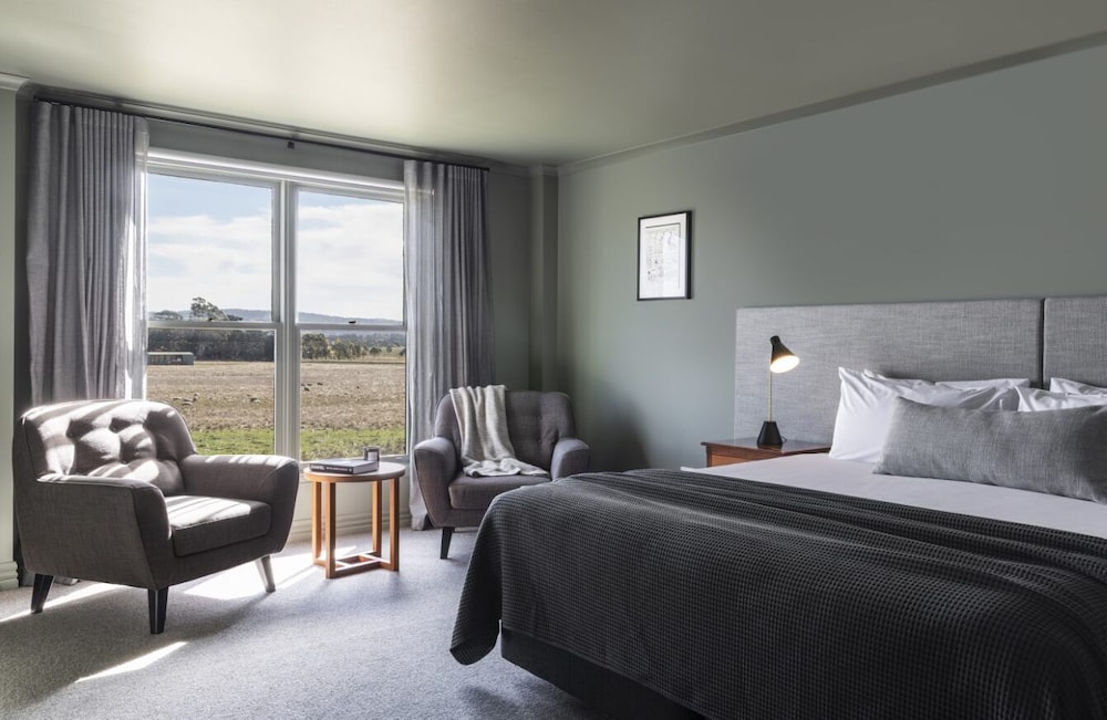 Standard Suite photo 2