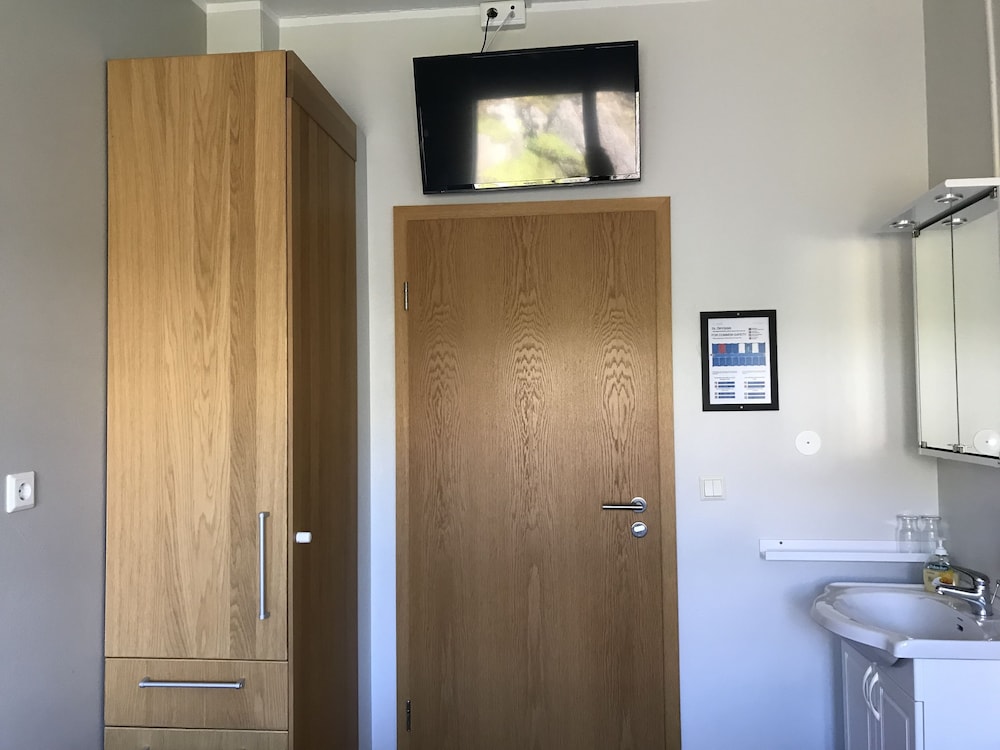 Double or Twin Room, Shared Bathroom photo 1