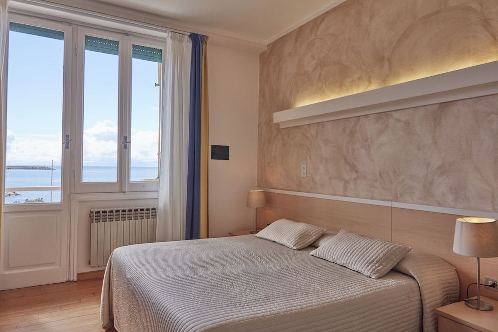 Double Room, Sea View photo 2
