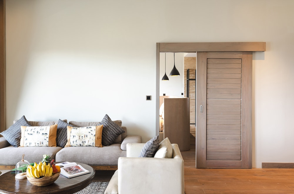 2 Bedroom Presidential Suite with Terrace photo 2