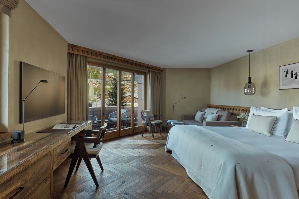 Junior Suite, Balcony, Mountain View photo 1