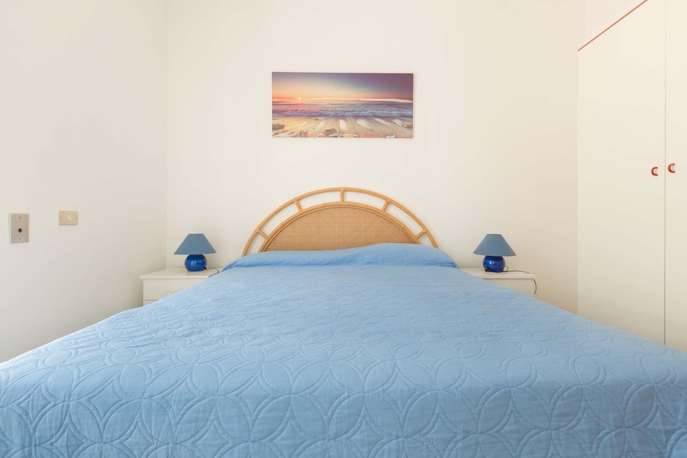 Basic House, 2 Bedrooms
