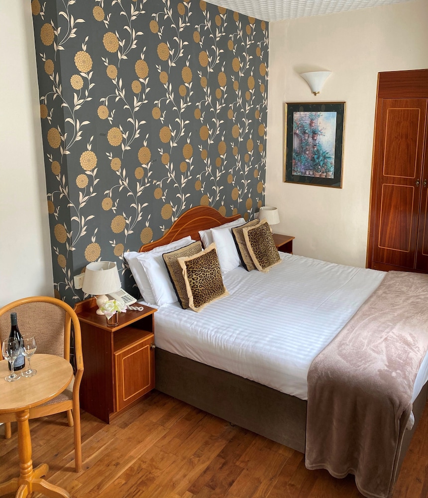 Double Room Single Use