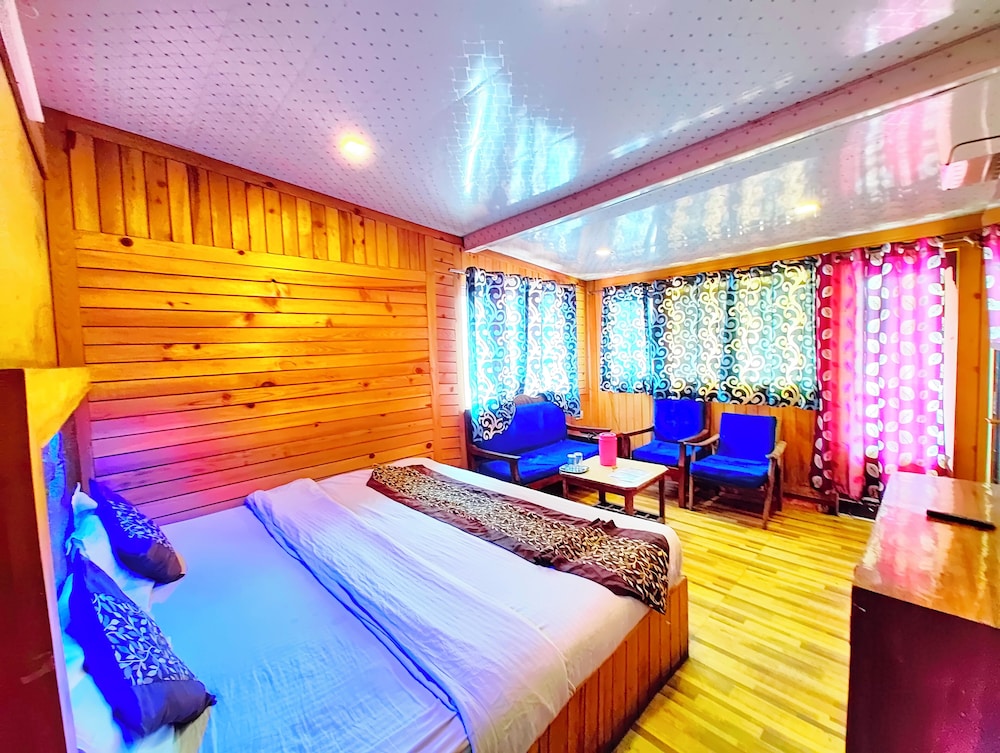 Deluxe Double Room photo 1