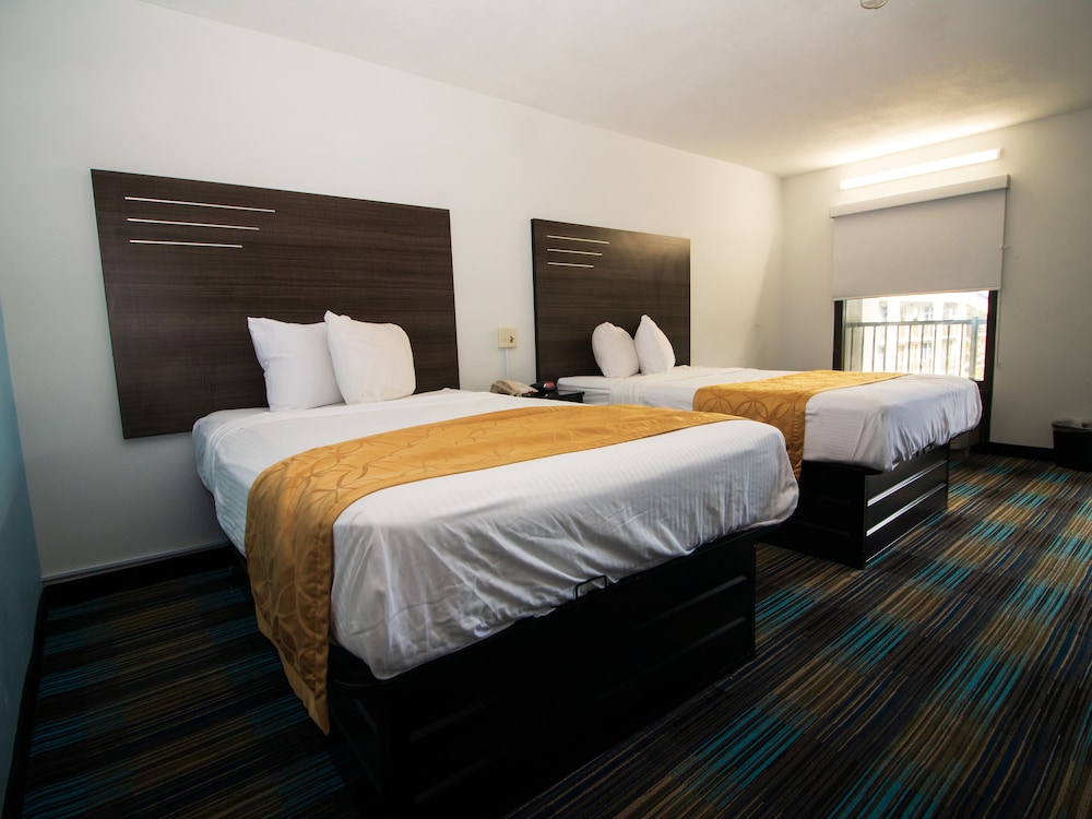 Extended Stay Double photo 2