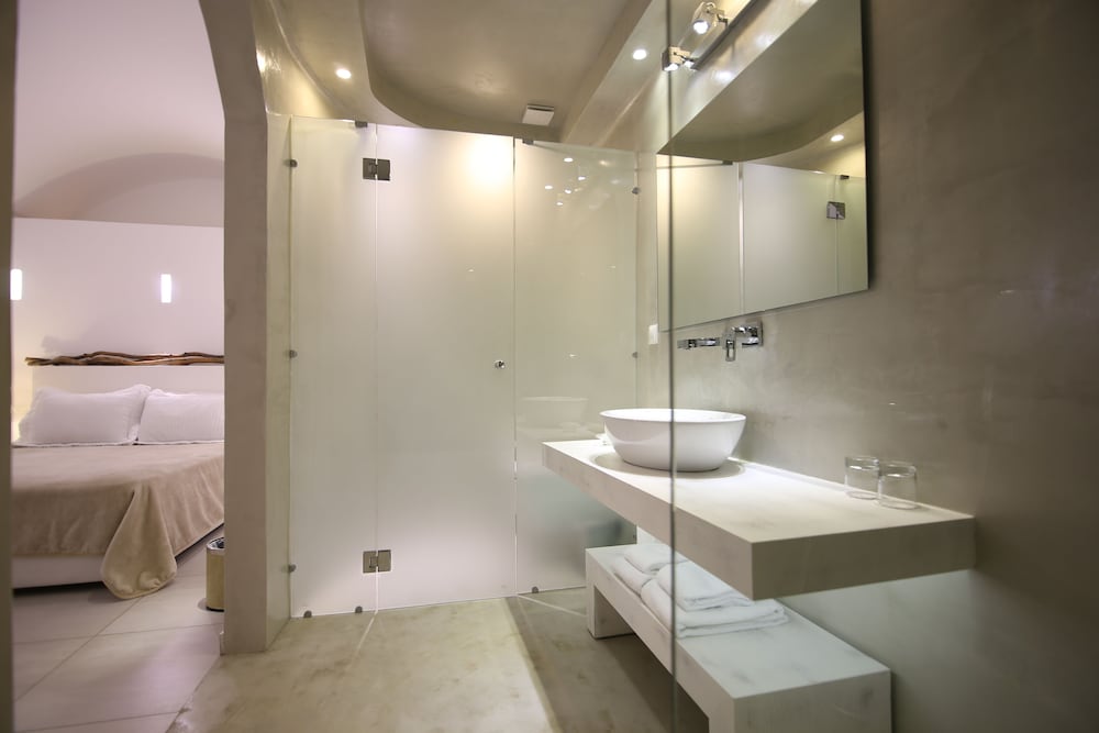 Superior Room - Photo 10
