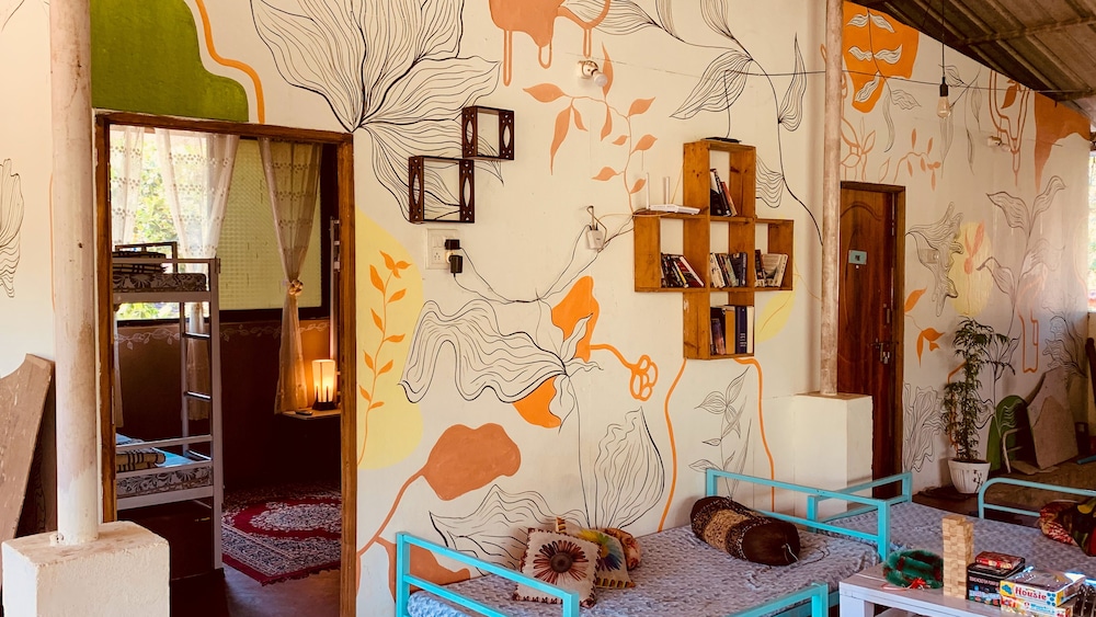Basic Shared Dormitory, Mixed Dorm (AC) photo 3