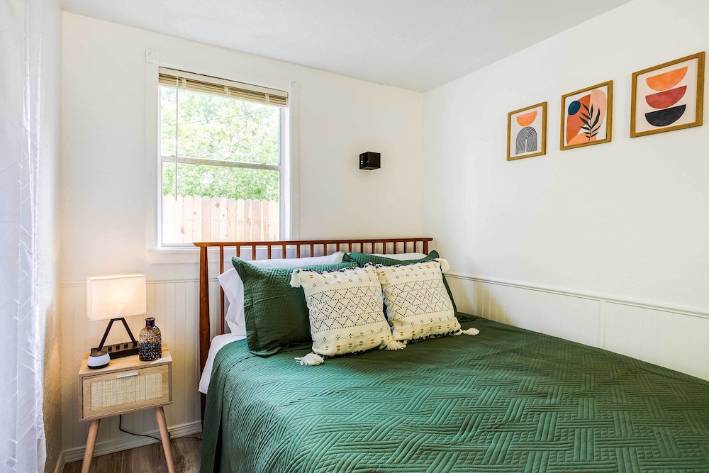 Cottage (1 Bedroom) photo 1