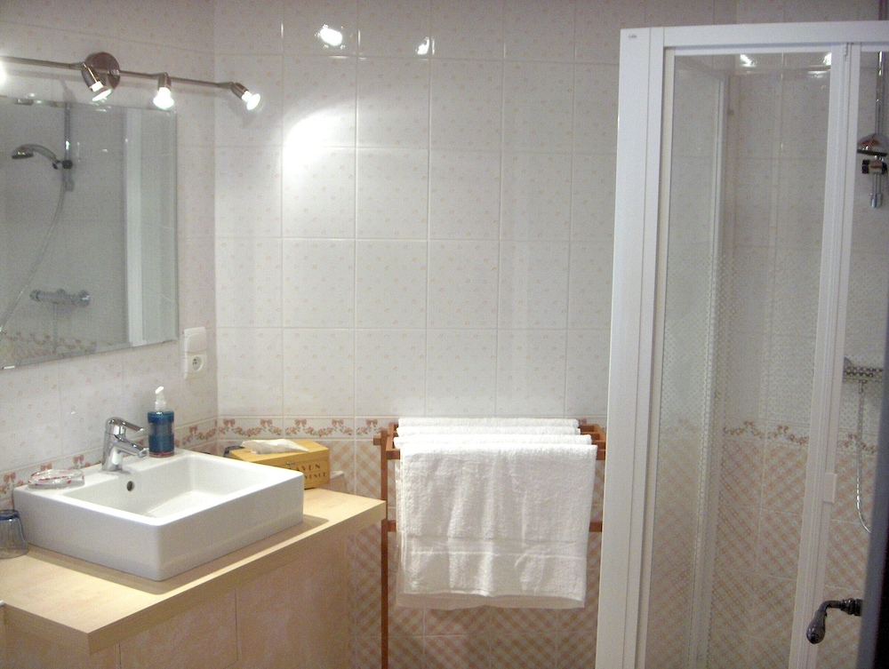 Family Quadruple Room (Refuge de l'Efffraie) photo 2