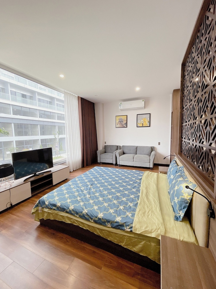 Apartment, 4 Bedrooms, City View - Photo 2
