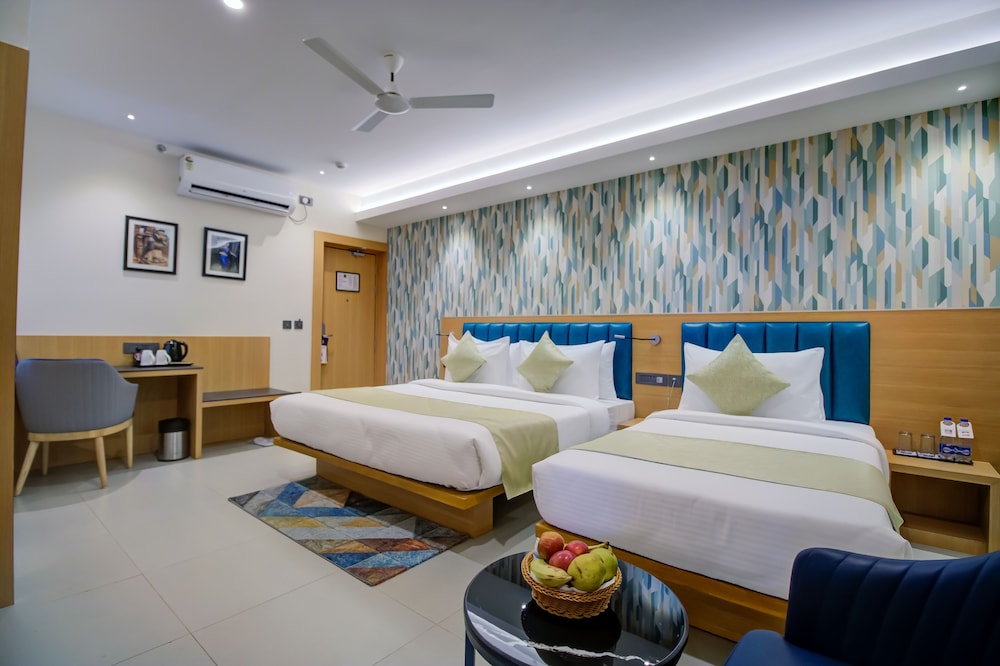Junior Suite, 1 Bedroom - Photo 4